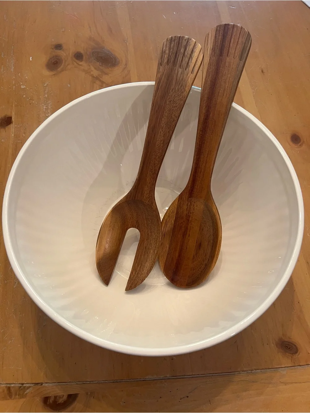 Mikasa Cream Ceramic Salad Bowl with Wooden Serving Utensils